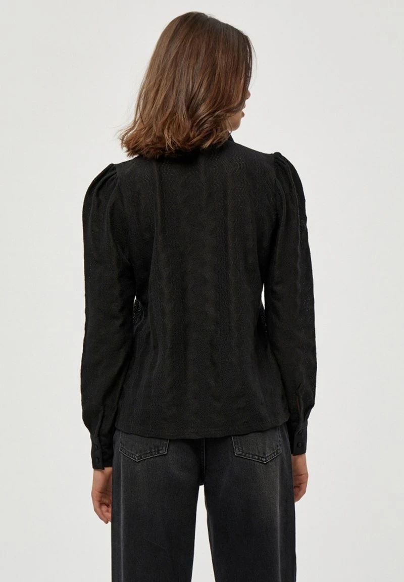 Minus MASIA Chemisier Black Femme 5 Minus MASIA Chemisier Black Femme – Image 3