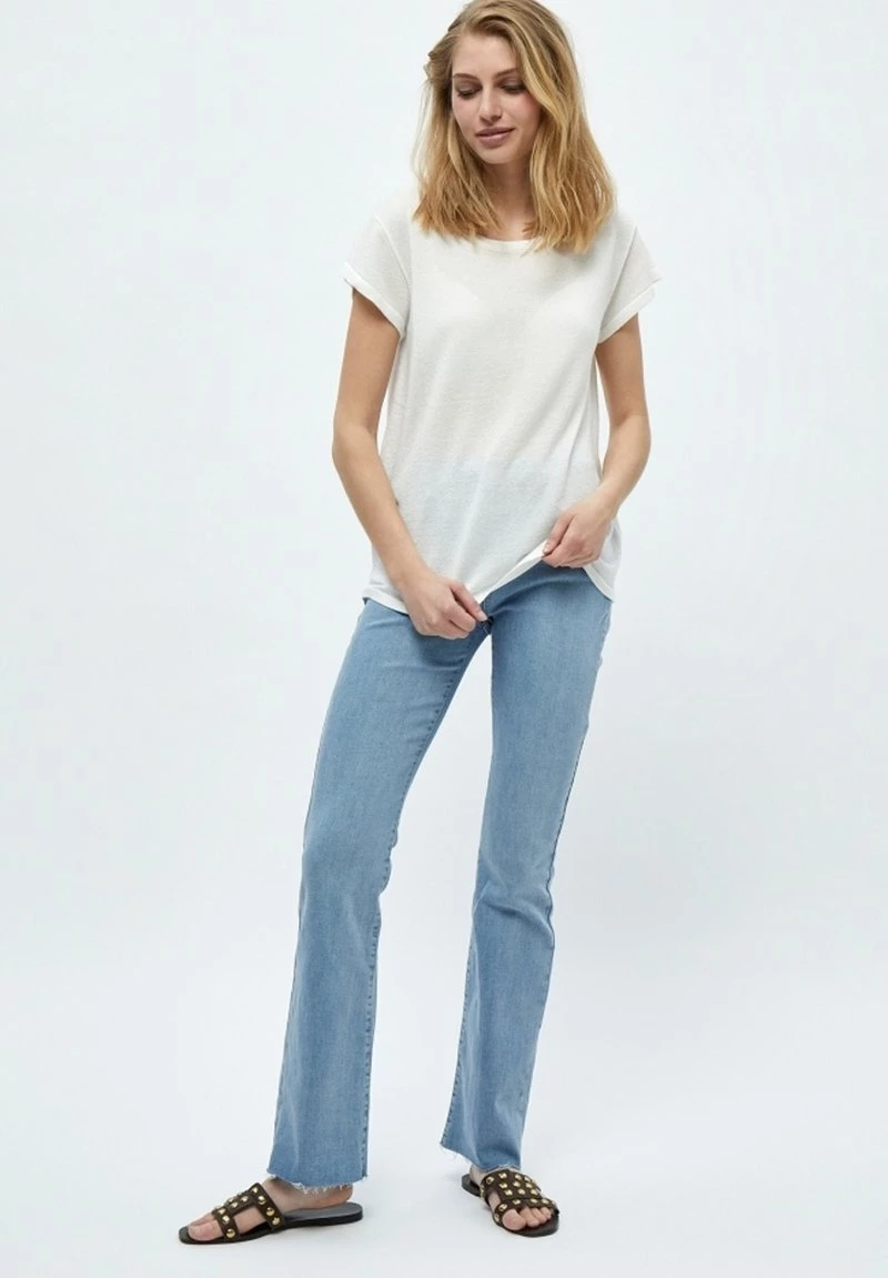 Minus CARLINA T Shirt Basique Off White Femme 4 Minus CARLINA T Shirt Basique Off White Femme – Image 2