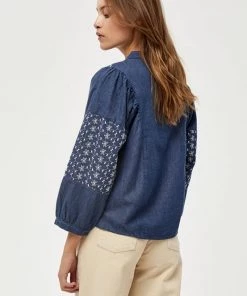 Minus Femme Chemisier Denim 8 Minus Femme Chemisier Denim -SOLDES D'ÉTÉ - Minus Fashion 9a9dfe317ede42abade4a410549940e6