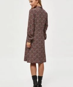 Minus Femme ANINA Robe Chemise Lipstick Red Flower Print -SOLDES D'ÉTÉ - Minus Fashion 9d0fa8d7ec0b44a5a3993b982e21261e