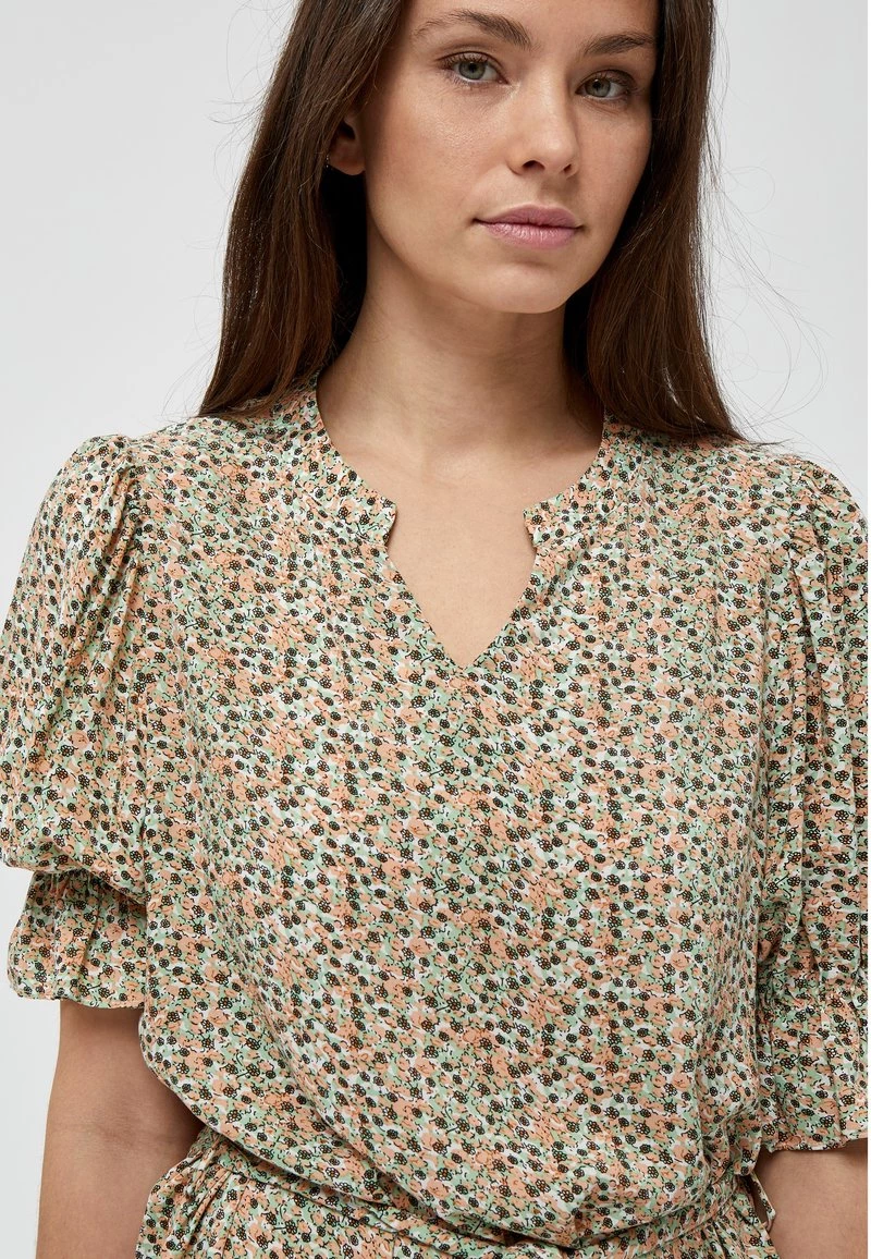 Minus Femme MINA Robe De Jour Matcha Flower Print 6 Minus Femme MINA Robe De Jour Matcha Flower Print – Image 4