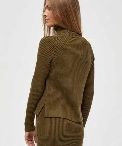 Minus Femme Pullover Dark Olive Melange -SOLDES D'ÉTÉ - Minus Fashion a3d9e370b53442b9bfe559aa9b0785c6