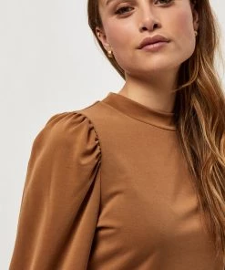 Minus HELENE T Shirt à Manches Longues Rustic Brown Femme -SOLDES D'ÉTÉ - Minus Fashion a628cc13d15b4eaa87013ce66ee354fa