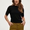Minus PAMELA T Shirt Basique Black Femme -SOLDES D'ÉTÉ - Minus Fashion aa3ff603e3cd4d718fd9d9fba7d05cb1