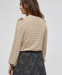 Minus Femme BECCA Pullover Sand 9 Minus Femme BECCA Pullover Sand -SOLDES D'ÉTÉ - Minus Fashion adf6c342c3de4bee9941f573410da126