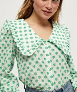 Minus Femme Blouse Green Embroidery 11 Minus Femme Blouse Green Embroidery -SOLDES D'ÉTÉ - Minus Fashion b3816c7bcda74bf1b2b42c9fc33fe72c