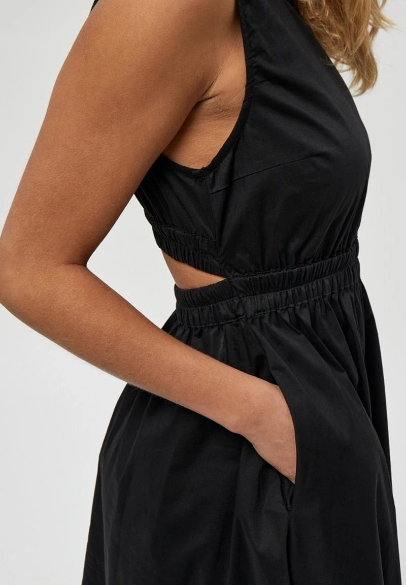 Minus Femme SANSA Robe De Jour Black 6 Minus Femme SANSA Robe De Jour Black – Image 4