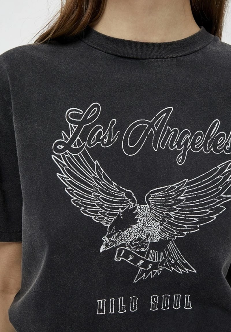 Minus T Shirt Imprimé Black Femme 6 Minus T Shirt Imprimé Black Femme – Image 4