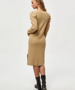 Minus Femme MARANOLA KNIT DRESS Robe De Jour Sand Melange -SOLDES D'ÉTÉ - Minus Fashion b8761c146d89450dae11ccaf2011ad1a