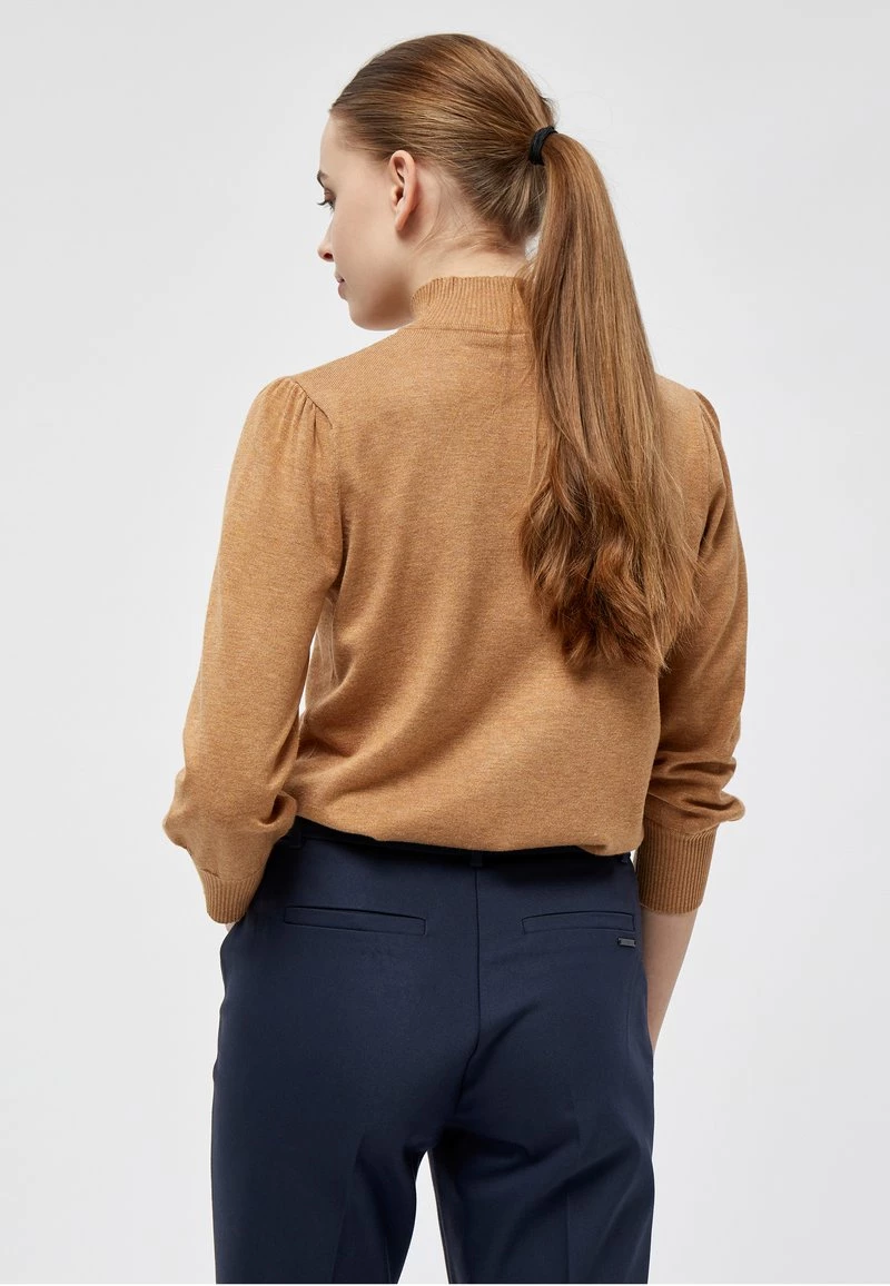 Minus Femme Pullover Almond Melange 5 Minus Femme Pullover Almond Melange – Image 3