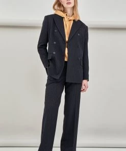 Minus EMBRY Pantalon Classique Black Pinstriped Femme 14 Minus EMBRY Pantalon Classique Black Pinstriped Femme -SOLDES D'ÉTÉ - Minus Fashion ba82b5d908e8490780cfe7ef43ed00a3