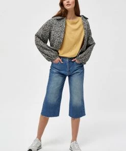 Minus LETI T Shirt Basique Prairie Sand Femme -SOLDES D'ÉTÉ - Minus Fashion bd585225f9284a44b37564ae8191d0e6