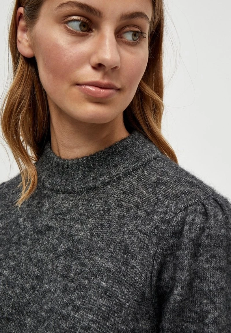 Minus MILLE Pullover Dark Grey Melange Femme 6 Minus MILLE Pullover Dark Grey Melange Femme – Image 4