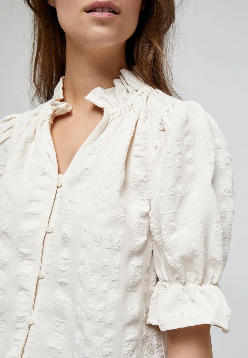 Minus Femme BERGITTA Blouse Broken White 6 Minus Femme BERGITTA Blouse Broken White – Image 4