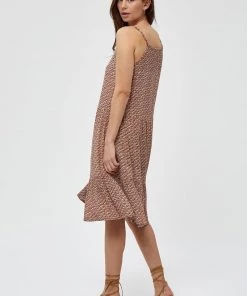 Minus Robe De Jour Hazel Sea Shell Print Femme 9 Minus Robe De Jour Hazel Sea Shell Print Femme -SOLDES D'ÉTÉ - Minus Fashion c3e8d22e6a5646ca8cc4a23d0e35b775