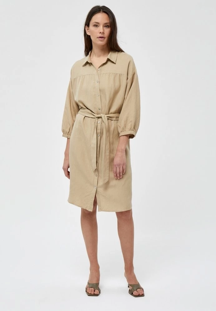 Minus Robe Chemise Sand Femme 4 Minus Robe Chemise Sand Femme – Image 2