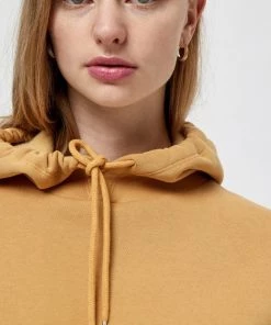 Minus Femme SALLY Sweat à Capuche Mineral Yellow 11 Minus Femme SALLY Sweat à Capuche Mineral Yellow -SOLDES D'ÉTÉ - Minus Fashion c4f44b53c04844f0b53e9076d4851fe0