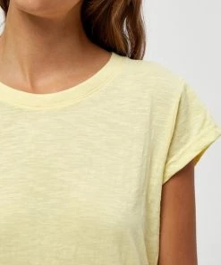 Minus Femme LETI T Shirt Basique Lemon Merengue -SOLDES D'ÉTÉ - Minus Fashion cac8f7ff98584e67a46a42720e4bb15a