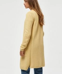 Minus Femme VIBE Gilet Yellow Straw -SOLDES D'ÉTÉ - Minus Fashion cd500c231b2c4c2fb5cba128056478e1