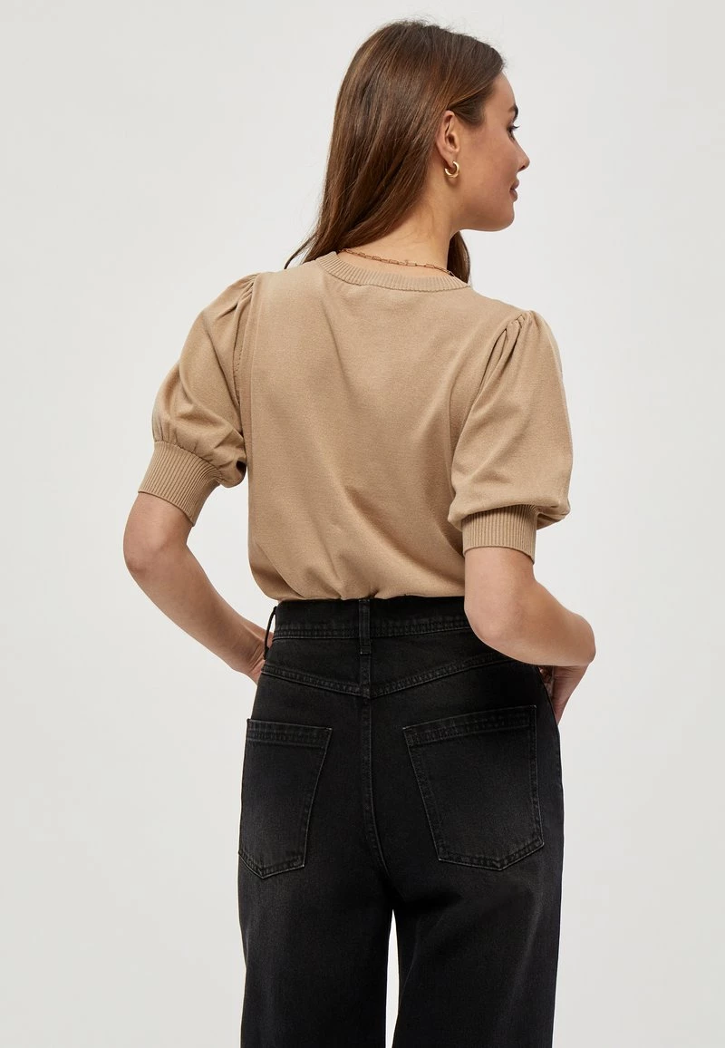 Minus Femme LIVA T Shirt Basique Sand 5 Minus Femme LIVA T Shirt Basique Sand – Image 3