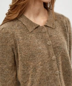 Minus Gilet Sand Femme -SOLDES D'ÉTÉ - Minus Fashion cf88aa61e3af4e01a9924e6f17df2874