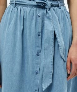 Minus Femme VISTI Jupe En Jean Powder Blue 9 Minus Femme VISTI Jupe En Jean Powder Blue -SOLDES D'ÉTÉ - Minus Fashion d61db3947dab492185f4b8c4bbbd507d