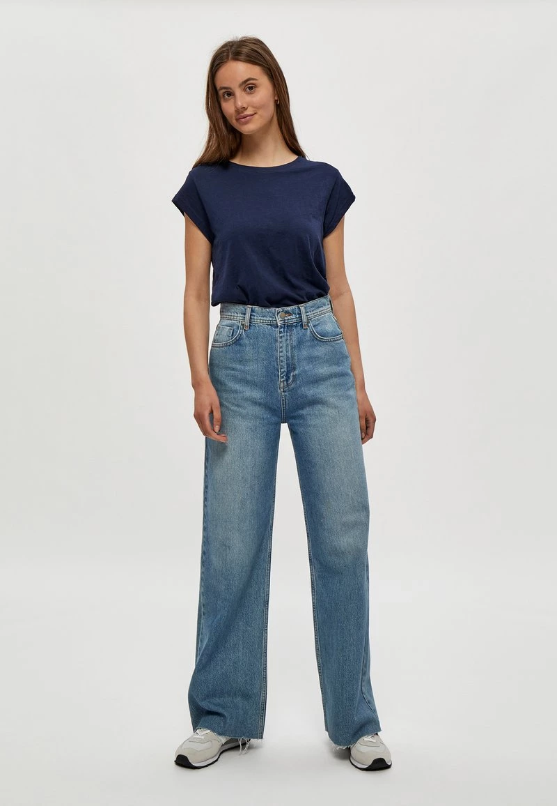 Minus LETI T Shirt Basique Black Iris Femme 4 Minus LETI T Shirt Basique Black Iris Femme – Image 2