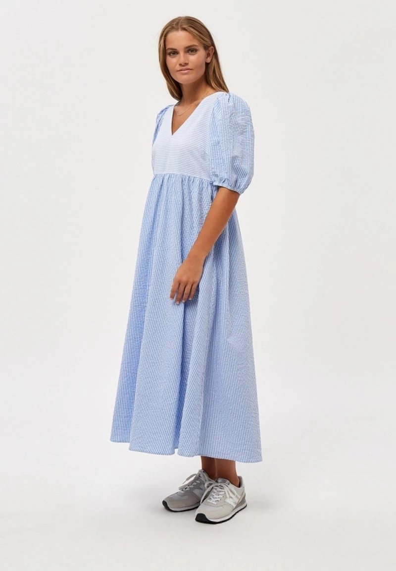 Minus FIA Robe Longue Blue Stripe Femme 4 Minus FIA Robe Longue Blue Stripe Femme – Image 2