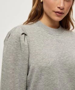 Minus Femme MIKA Sweatshirt Light Grey Melange -SOLDES D'ÉTÉ - Minus Fashion d9b1ae75b15b49f38211eac8406da7b1
