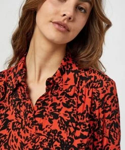 Minus Robe Chemise Black Femme -SOLDES D'ÉTÉ - Minus Fashion df1d4673f95e44c4b05c40585d1aeceb