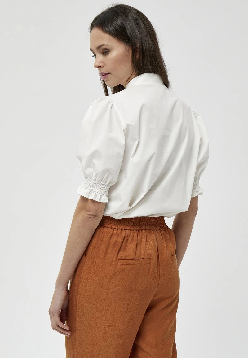 Minus ALETTE Chemisier Cloud Dancer Femme 5 Minus ALETTE Chemisier Cloud Dancer Femme – Image 3