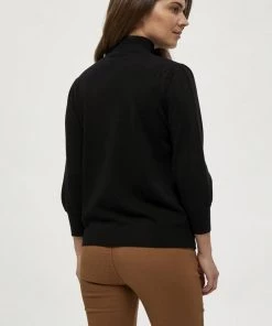 Minus Femme Pullover Black -SOLDES D'ÉTÉ - Minus Fashion e3b9c3ba8b6a40df84cf2c17c3dff590
