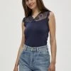 Minus VANESSA Blouse Black Iris Femme -SOLDES D'ÉTÉ - Minus Fashion e49b37a7516449e19dece31ac4359ed2