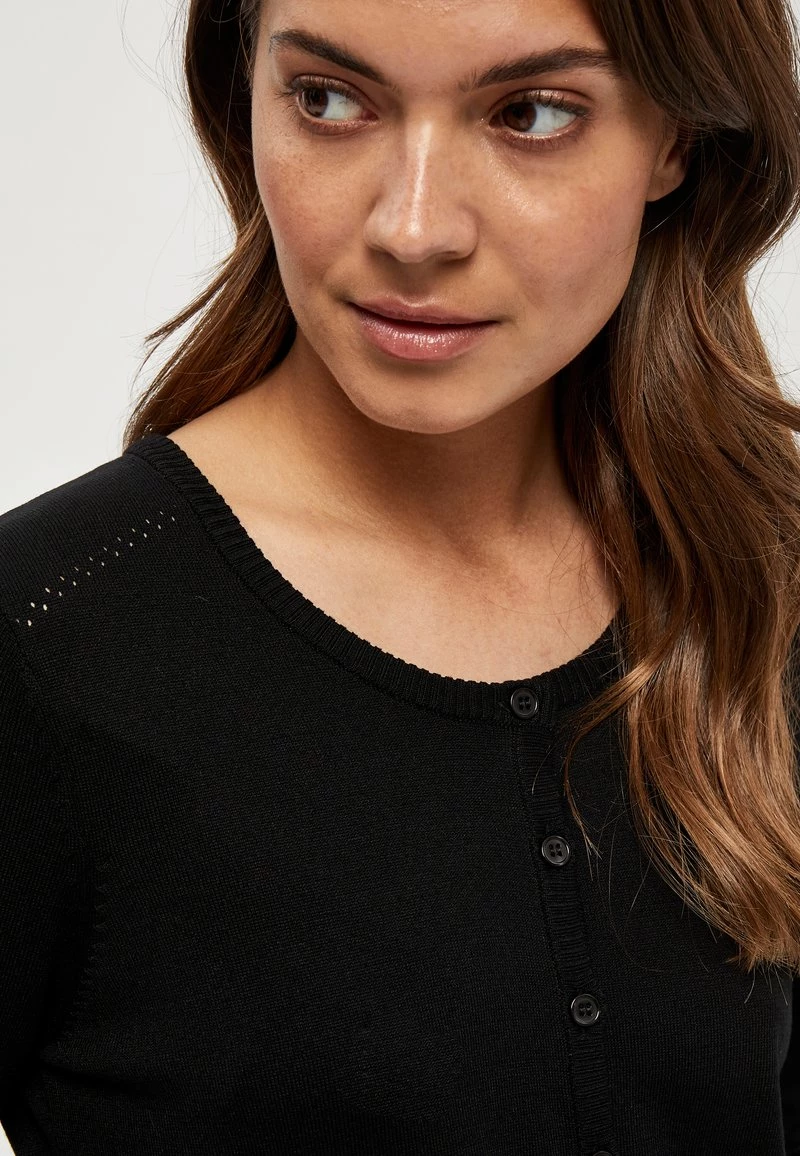 Minus Femme NEW LAURA Gilet Black 6 Minus Femme NEW LAURA Gilet Black – Image 4