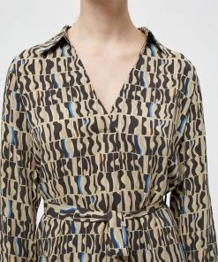 Minus LUMIA Robe De Jour Frame Print Femme 11 Minus LUMIA Robe De Jour Frame Print Femme -SOLDES D'ÉTÉ - Minus Fashion eafa6872f54e4da6b3f689c69ed351cf