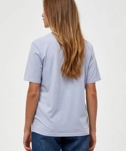 Minus Femme HANNA T Shirt Imprimé Cosmic Lavender -SOLDES D'ÉTÉ - Minus Fashion ebbd07b9856442daa159bfe7560537a8