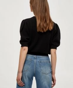 Minus Femme JOSSA Gilet Black -SOLDES D'ÉTÉ - Minus Fashion ecf6f5c56c3c41e0b13ae100a264dec9