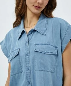 Minus VISTI Robe En Jean Powder Blue Femme -SOLDES D'ÉTÉ - Minus Fashion ed393472a44144edbde32d7a911fbca7