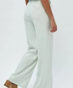 Minus KIARA Pantalon Classique Frosted Mint Femme -SOLDES D'ÉTÉ - Minus Fashion ed3ac6d3e51d4fe69da42fd5f2aa75d9