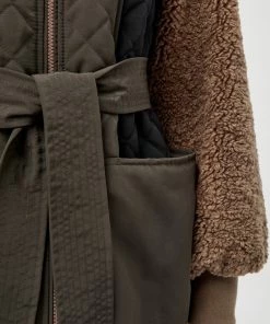 Minus Femme Veste D'hiver Dark Sand -SOLDES D'ÉTÉ - Minus Fashion f06e00ee5a5441ed92391410395d35b5