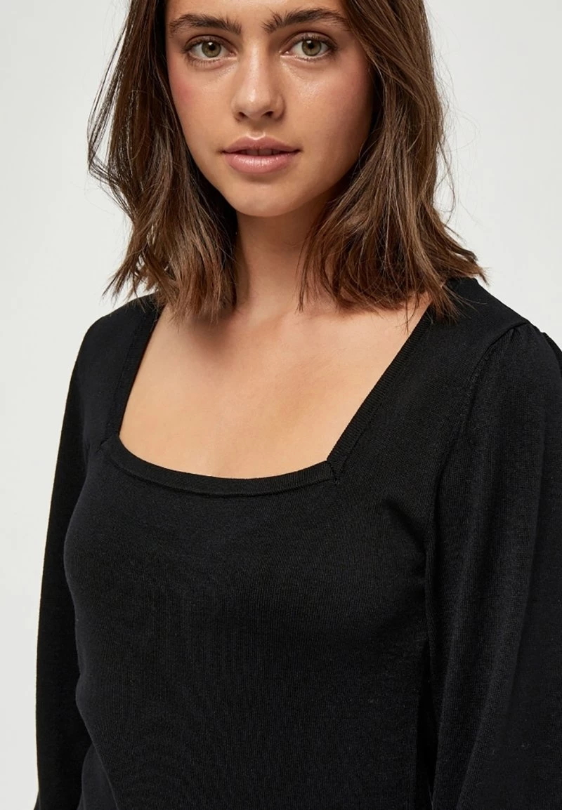 Minus Femme ISRA Pullover Black 6 Minus Femme ISRA Pullover Black – Image 4