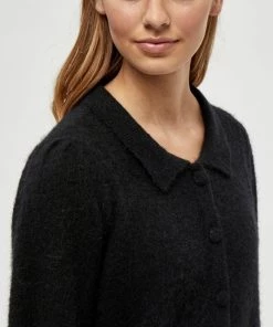 Minus Femme Gilet Black 9 Minus Femme Gilet Black -SOLDES D'ÉTÉ - Minus Fashion f44a1b54fdce430289cbc61482ba1b5f