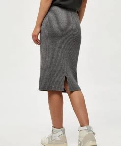 Minus Jupe Crayon Light Grey Melange Femme 8 Minus Jupe Crayon Light Grey Melange Femme -SOLDES D'ÉTÉ - Minus Fashion f5bdc033d7cc40b0b9e920293ee307ab
