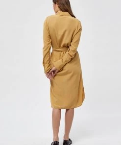 Minus Robe Chemise Prairie Sand Femme 8 Minus Robe Chemise Prairie Sand Femme -SOLDES D'ÉTÉ - Minus Fashion f75bc35ca17540268af7d5c7a9fb9fad