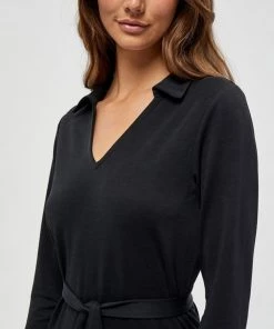 Minus KIMIA Robe Fourreau Black Femme -SOLDES D'ÉTÉ - Minus Fashion f9dc3e32447a4e0299a97fe82428f380