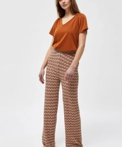 Minus Femme T Shirt Basique Burned Hazel -SOLDES D'ÉTÉ - Minus Fashion f9df91f8eabf47a0928cbbe007fb9c66