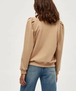 Minus Femme MIKA Sweatshirt Sand -SOLDES D'ÉTÉ - Minus Fashion fdc49905d5174715ab44e53dddca7a31