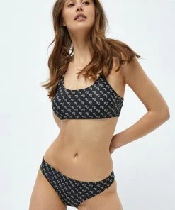 Minus NABINA Haut De Bikini Black Logo Print Femme 11 Minus NABINA Haut De Bikini Black Logo Print Femme -SOLDES D'ÉTÉ - Minus Fashion fe2ebf59c4004df6a815beabee7f6720