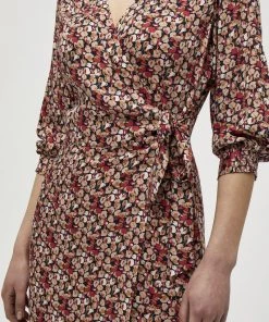 Minus Femme MELINA Robe De Jour Macaroon Flower -SOLDES D'ÉTÉ - Minus Fashion ff01e6dde2b54e8c9a41085e62f02f72