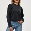 Minus SANDY LONG SLEEVE TEE T Shirt à Manches Longues Black Femme